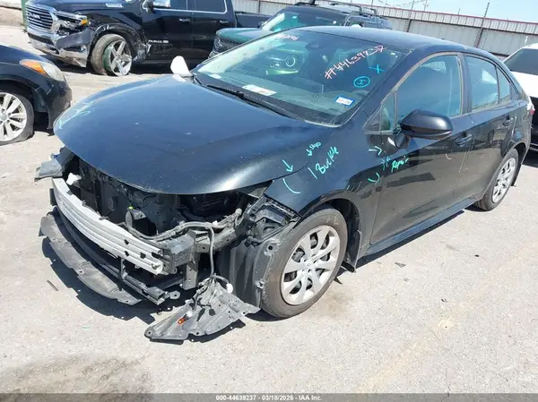 5YFEPRAE2LP056208 2020 TOYOTA COROLLA - Image 2