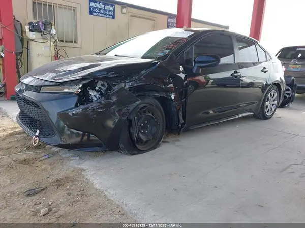 5YFEPRAE2LP094232 2020 TOYOTA COROLLA - Image 2