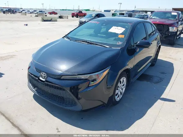 5YFEPRAE2LP099544 2020 TOYOTA COROLLA - Image 2