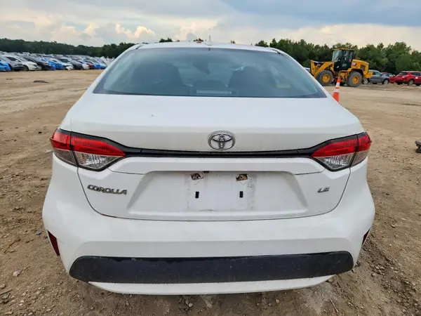 2020 TOYOTA COROLLA auction photo 6