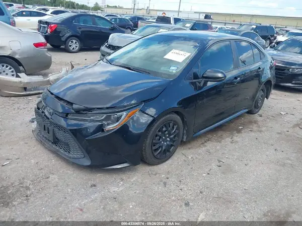 5YFEPRAE2LP110624 2020 TOYOTA COROLLA - Image 2