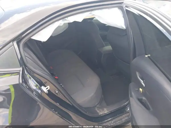 5YFEPRAE2LP110624 2020 TOYOTA COROLLA - Image 8