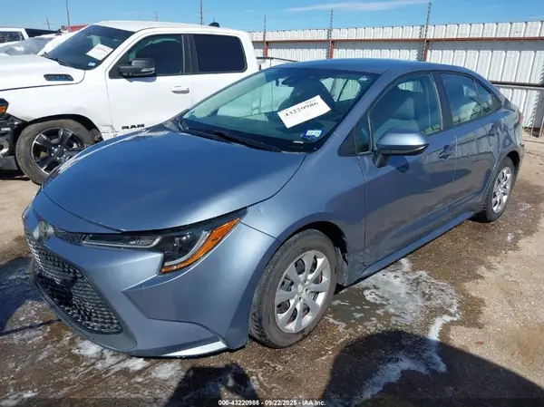 5YFEPRAE2LP119209 2020 TOYOTA COROLLA - Image 2