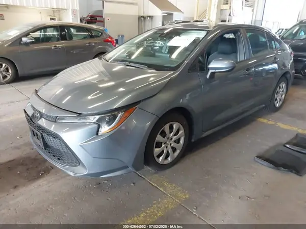 5YFEPRAE2LP142537 2020 TOYOTA COROLLA - Image 2