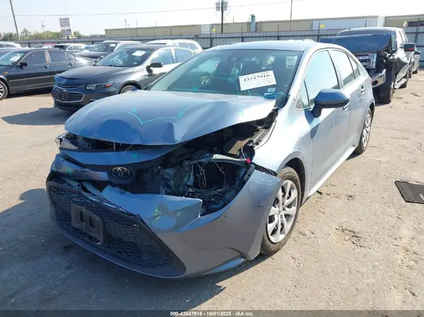 5YFEPRAE3LP097110 2020 TOYOTA COROLLA - Image 2