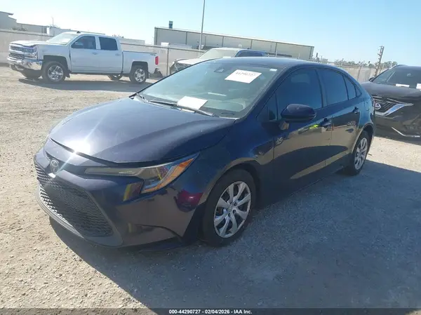 5YFEPRAE3LP107411 2020 TOYOTA COROLLA - Image 2