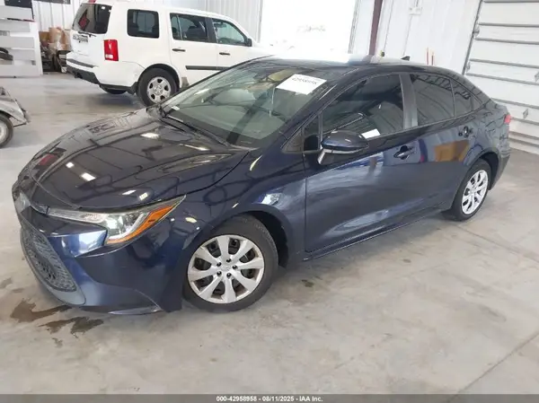 5YFEPRAE4LP011285 2020 TOYOTA COROLLA - Image 2
