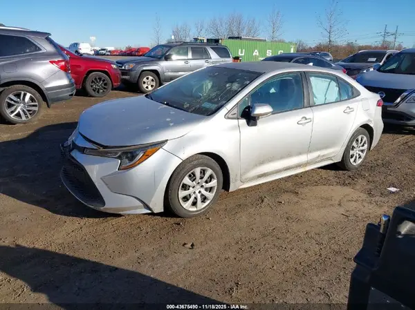 5YFEPRAE4LP036073 2020 TOYOTA COROLLA - Image 2