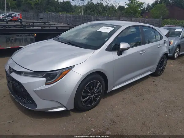 5YFEPRAE4LP105828 2020 TOYOTA COROLLA - Image 2