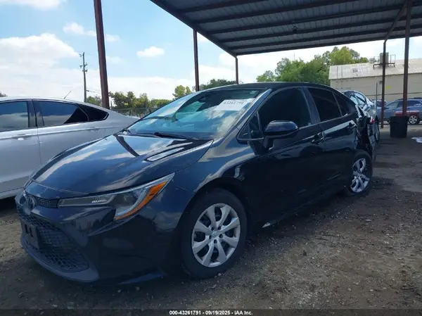 5YFEPRAE4LP114299 2020 TOYOTA COROLLA - Image 2