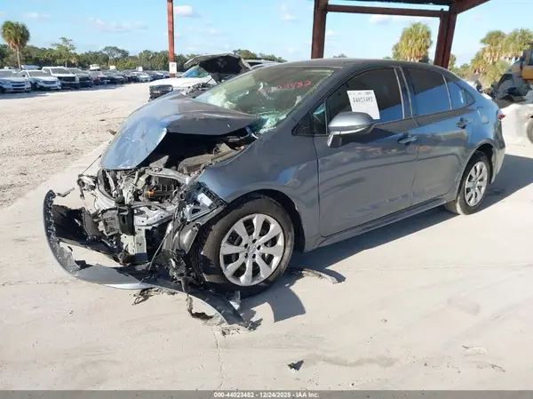 5YFEPRAE4LP146105 2020 TOYOTA COROLLA - Image 2