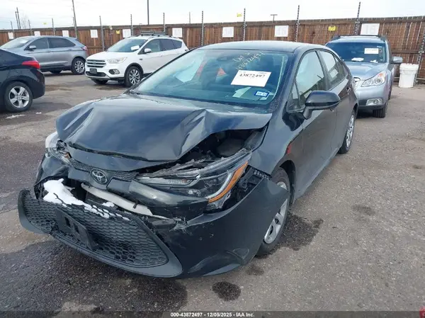 5YFEPRAE5LP024966 2020 TOYOTA COROLLA - Image 2