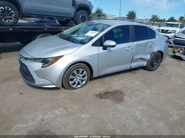 5YFEPRAE5LP055229 2020 TOYOTA COROLLA - Image 2