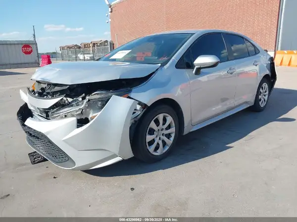 5YFEPRAE5LP058678 2020 TOYOTA COROLLA - Image 2