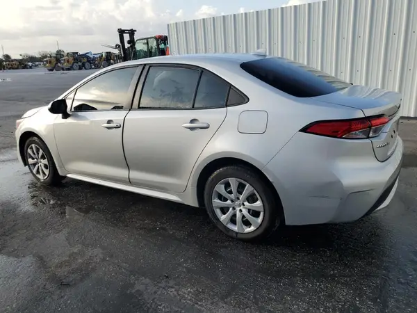 5YFEPRAE5LP065517 2020 TOYOTA COROLLA - Image 2