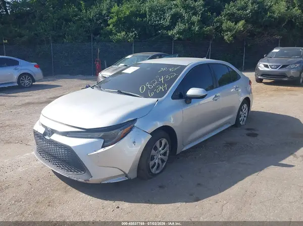 5YFEPRAE5LP082432 2020 TOYOTA COROLLA - Image 2