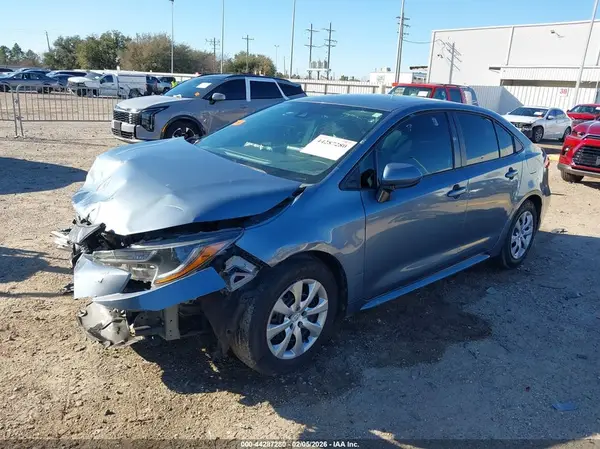 5YFEPRAE5LP083077 2020 TOYOTA COROLLA - Image 2