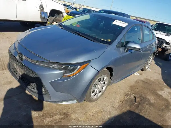 5YFEPRAE5LP093740 2020 TOYOTA COROLLA - Image 2