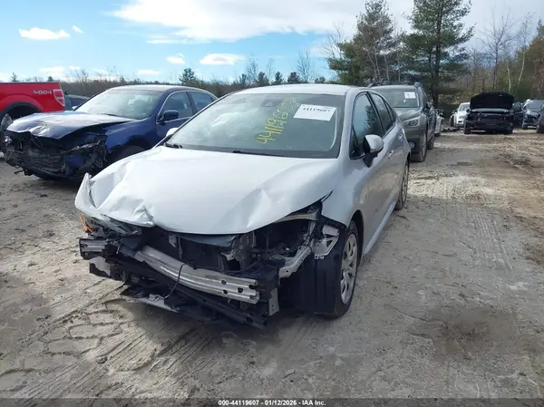 5YFEPRAE5LP120273 2020 TOYOTA COROLLA - Image 2