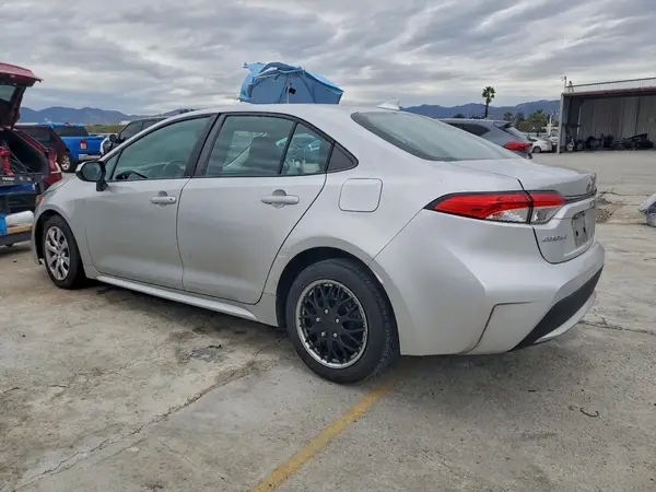 5YFEPRAE5LP121469 2020 TOYOTA COROLLA - Image 2