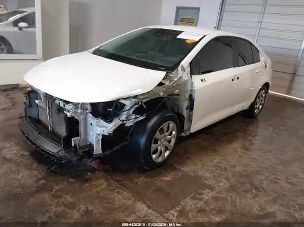 5YFEPRAE6LP029920 2020 TOYOTA COROLLA - Image 2
