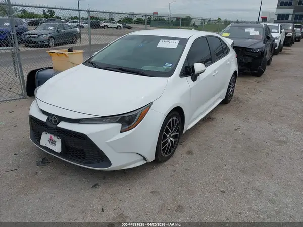 5YFEPRAE6LP063419 2020 TOYOTA COROLLA - Image 2