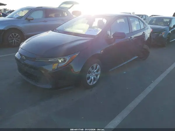 5YFEPRAE6LP084481 2020 TOYOTA COROLLA - Image 2