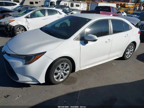 5YFEPRAE6LP086313 2020 TOYOTA COROLLA - Image 2