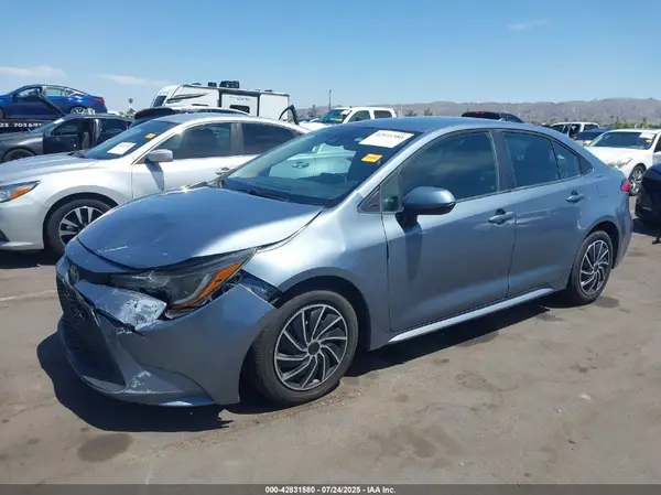 5YFEPRAE6LP093813 2020 TOYOTA COROLLA - Image 2