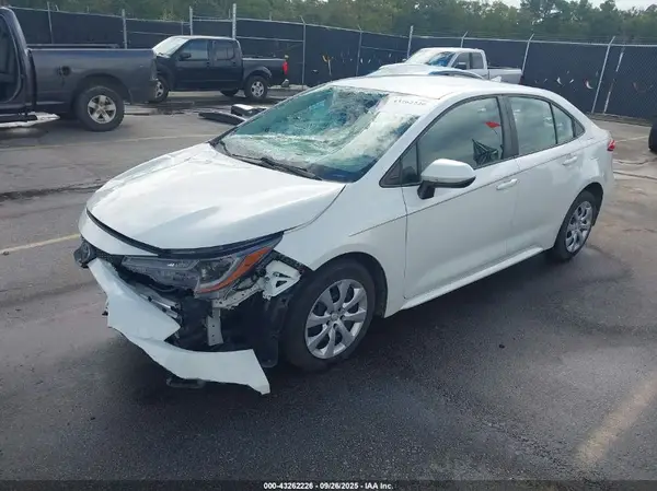 5YFEPRAE7LP021180 2020 TOYOTA COROLLA - Image 2