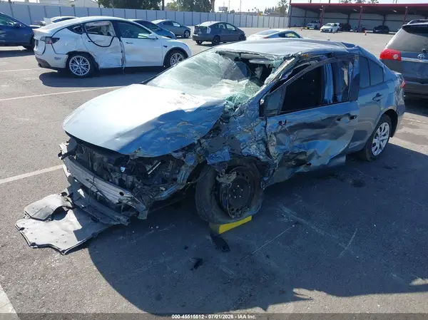 5YFEPRAE7LP029182 2020 TOYOTA COROLLA - Image 2