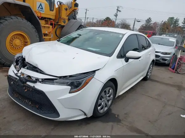 5YFEPRAE7LP036987 2020 TOYOTA COROLLA - Image 2
