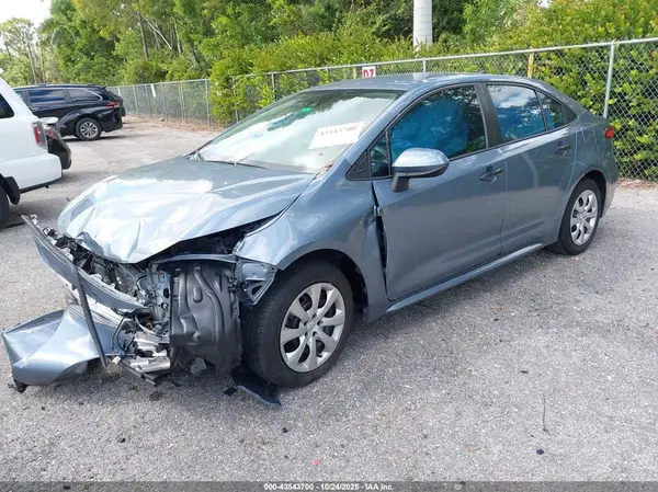 5YFEPRAE7LP073098 2020 TOYOTA COROLLA - Image 2