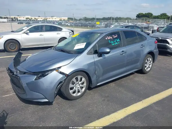 5YFEPRAE7LP108786 2020 TOYOTA COROLLA - Image 2