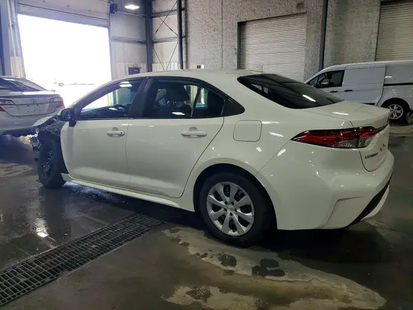 5YFEPRAE7LP116693 2020 TOYOTA COROLLA - Image 2