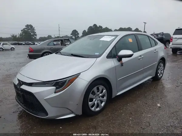 5YFEPRAE7LP121358 2020 TOYOTA COROLLA - Image 2