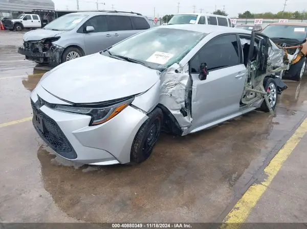 5YFEPRAE7LP125491 2020 TOYOTA COROLLA - Image 2