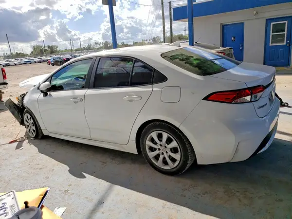 5YFEPRAE7LP143148 2020 TOYOTA COROLLA - Image 2