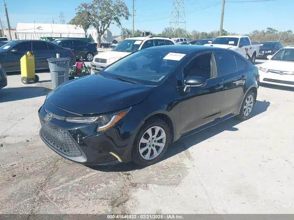 5YFEPRAE8LP030681 2020 TOYOTA COROLLA - Image 2