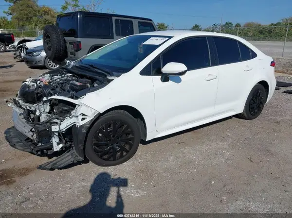5YFEPRAE8LP068539 2020 TOYOTA COROLLA - Image 2