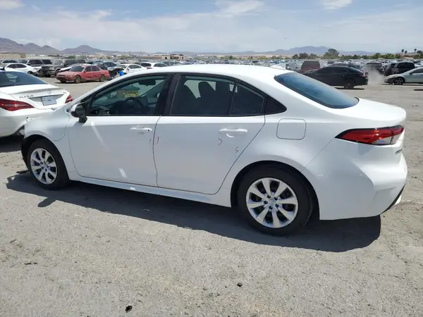 5YFEPRAE8LP070484 2020 TOYOTA COROLLA - Image 2