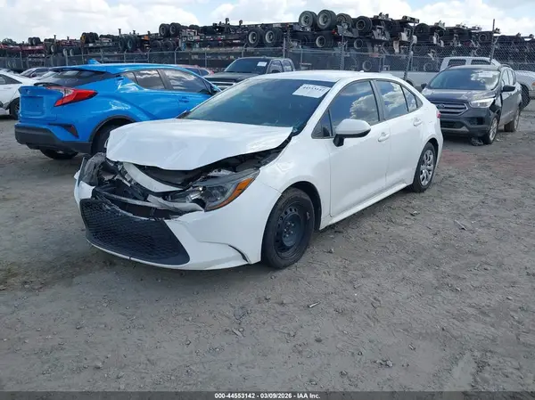 5YFEPRAE8LP071053 2020 TOYOTA COROLLA - Image 2