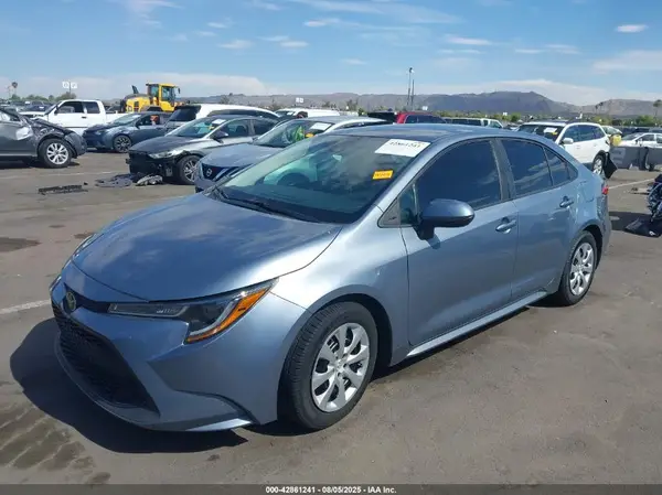 5YFEPRAE8LP100776 2020 TOYOTA COROLLA - Image 2