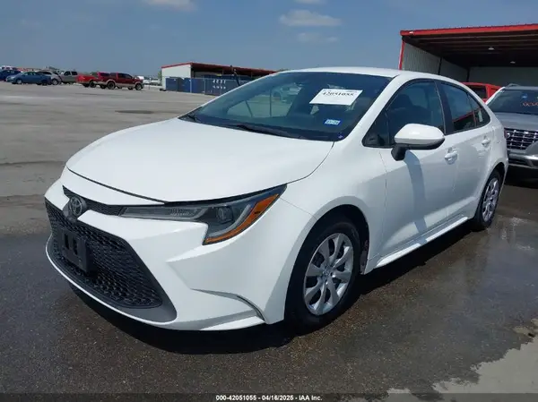 5YFEPRAE8LP107260 2020 TOYOTA COROLLA - Image 2