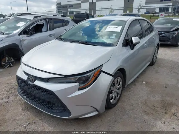 5YFEPRAE8LP109851 2020 TOYOTA COROLLA - Image 2