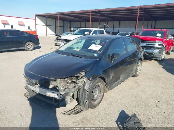 5YFEPRAE8LP128416 2020 TOYOTA COROLLA - Image 2