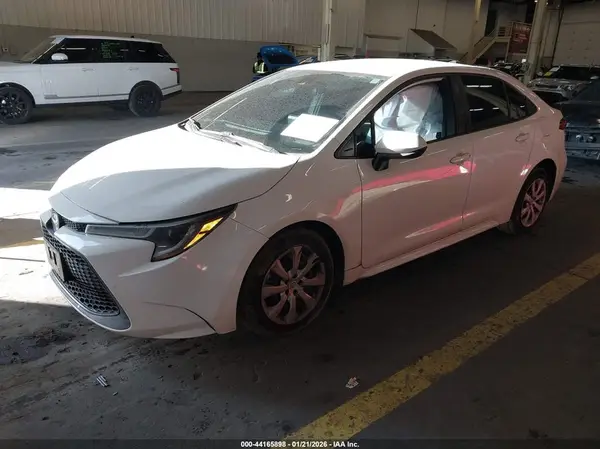 5YFEPRAE8LP142901 2020 TOYOTA COROLLA - Image 2