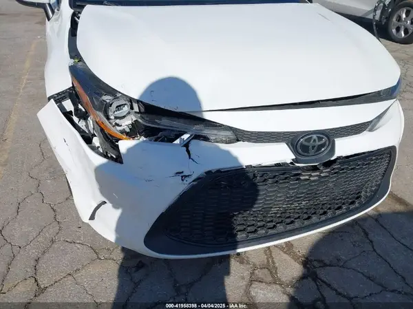 2020 TOYOTA COROLLA auction photo 6