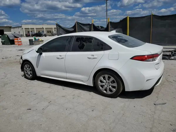 5YFEPRAE9LP012772 2020 TOYOTA COROLLA - Image 2