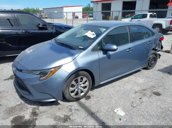 5YFEPRAE9LP026137 2020 TOYOTA COROLLA - Image 2